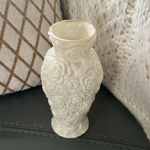 Vintage PORCELAIN Rose Embossed HEART Gold Trim BUD VASE International Silver Co